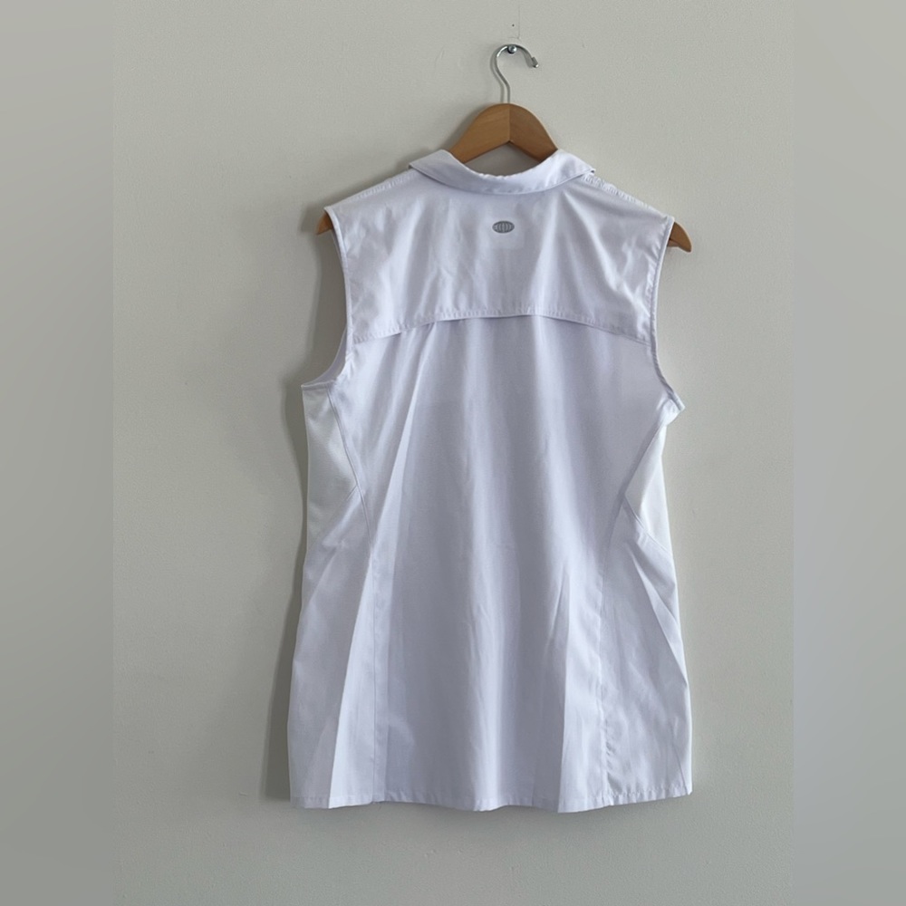 Reel Legends Freewater Performance Sleeveless Wom… - image 2